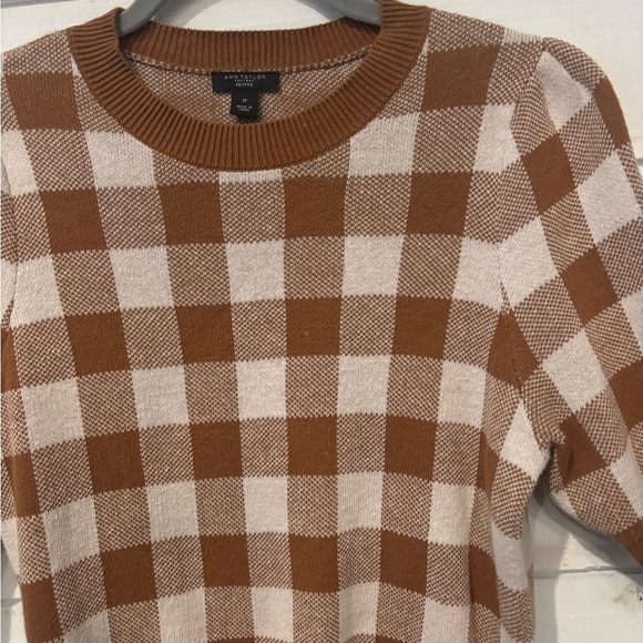 Ann Taylor Factory Petite Brown and White Checkered Knit Sweater - Picture 5 of 16